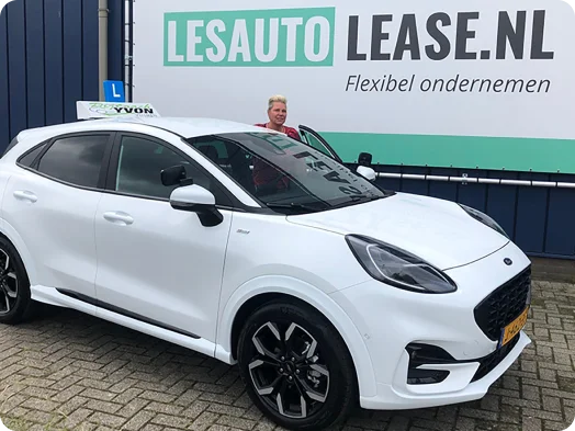 Lesautolease-Rijschool-Yvonne-van-Mil-Header